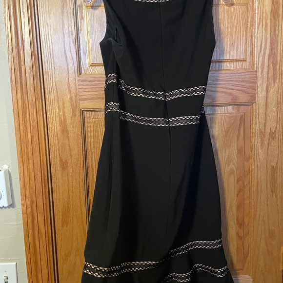 Black salsa dress - Picture 4 of 4